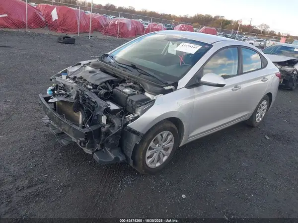 3KPC24A32KE082637 2019 HYUNDAI ACCENT - Image 2