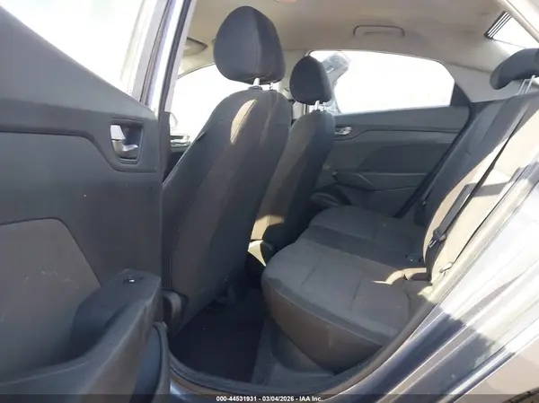 3KPC24A32KE083366 2019 HYUNDAI ACCENT - Image 8