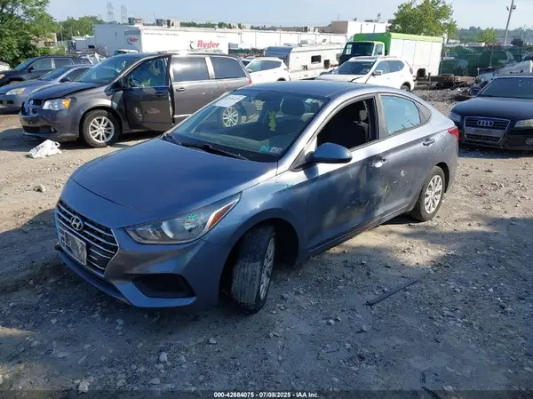 3KPC24A32KE086798 2019 HYUNDAI ACCENT - Image 2