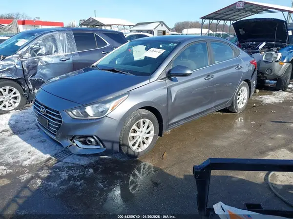 3KPC24A32KE088339 2019 HYUNDAI ACCENT - Image 2