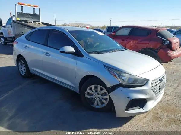 3KPC24A33JE007279 2018 HYUNDAI ACCENT - Image 1