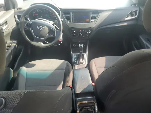 3KPC24A33JE008612 2018 HYUNDAI ACCENT - Image 8