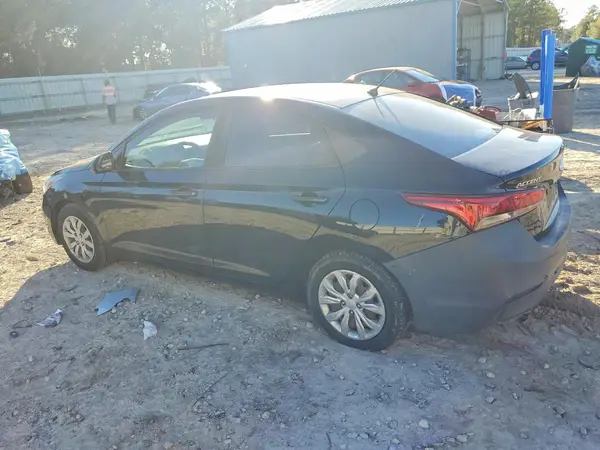 3KPC24A33JE012014 2018 HYUNDAI ACCENT - Image 2