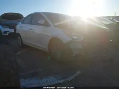 3KPC24A33JE025524 2018 HYUNDAI ACCENT