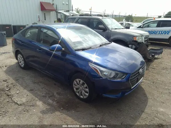 3KPC24A33JE025619 2018 HYUNDAI ACCENT - Image 1