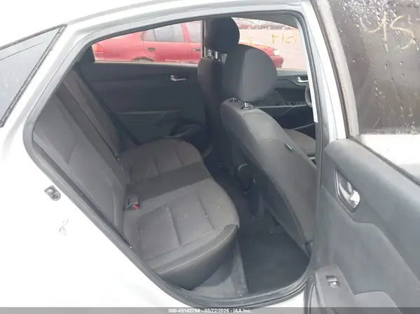 3KPC24A33JE026317 2018 HYUNDAI ACCENT - Image 8