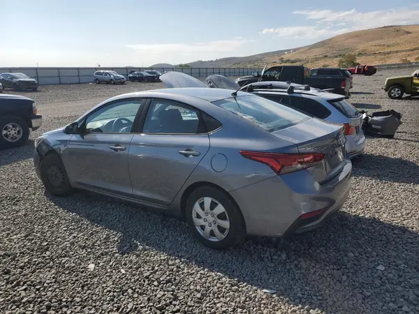 3KPC24A33JE030206 2018 HYUNDAI ACCENT - Image 2