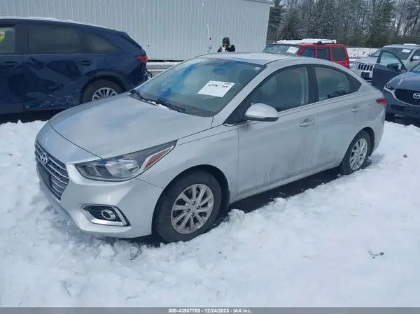 3KPC24A33KE038601 2019 HYUNDAI ACCENT - Image 2