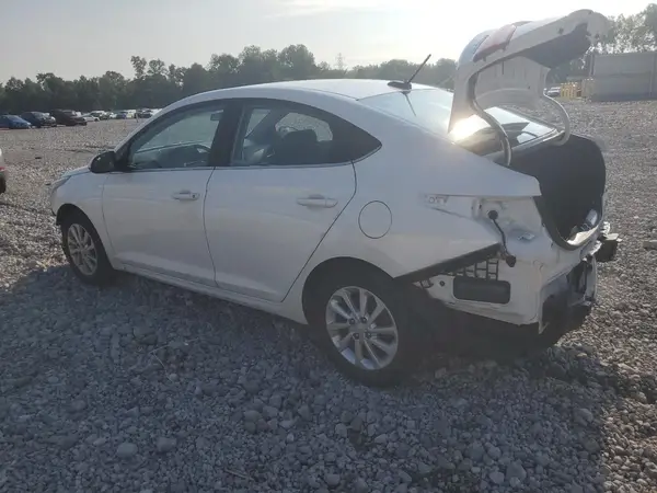 3KPC24A33KE039084 2019 HYUNDAI ACCENT - Image 2
