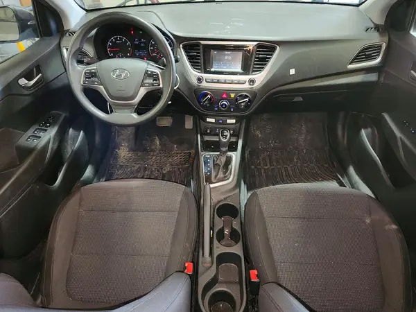 3KPC24A33KE039327 2019 HYUNDAI ACCENT - Image 8