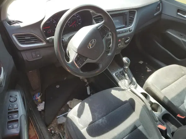 3KPC24A33KE046259 2019 HYUNDAI ACCENT - Image 8