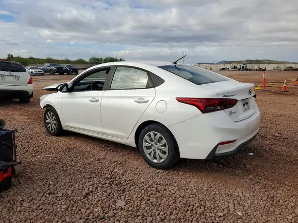 3KPC24A33KE046892 2019 HYUNDAI ACCENT - Image 2