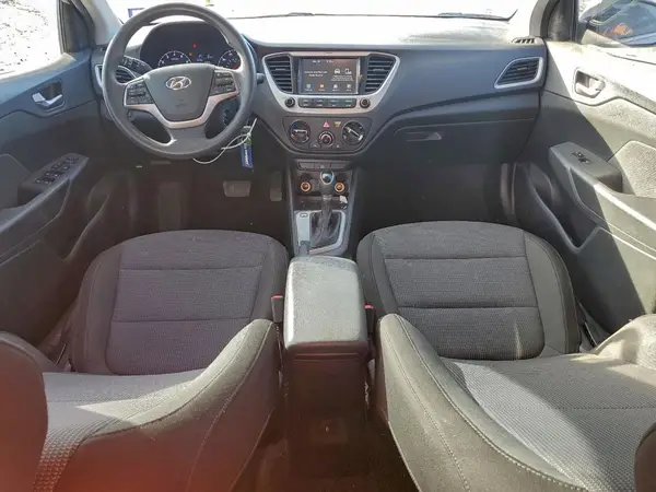 3KPC24A33KE047122 2019 HYUNDAI ACCENT - Image 8