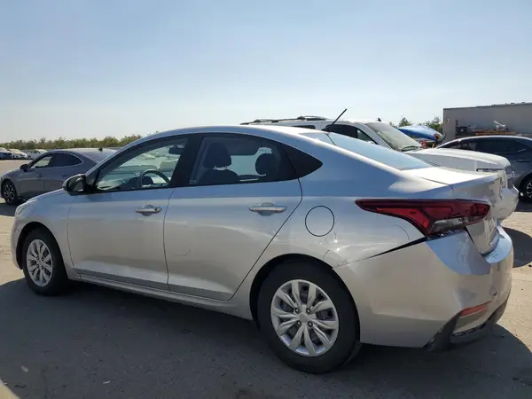 3KPC24A33KE052157 2019 HYUNDAI ACCENT - Image 2