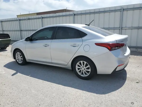 3KPC24A33KE056158 2019 HYUNDAI ACCENT - Image 2