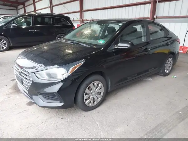 3KPC24A33KE061313 2019 HYUNDAI ACCENT - Image 2