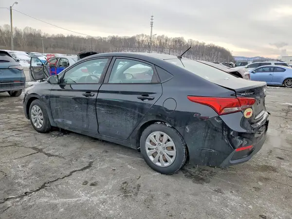 3KPC24A33KE065636 2019 HYUNDAI ACCENT - Image 2