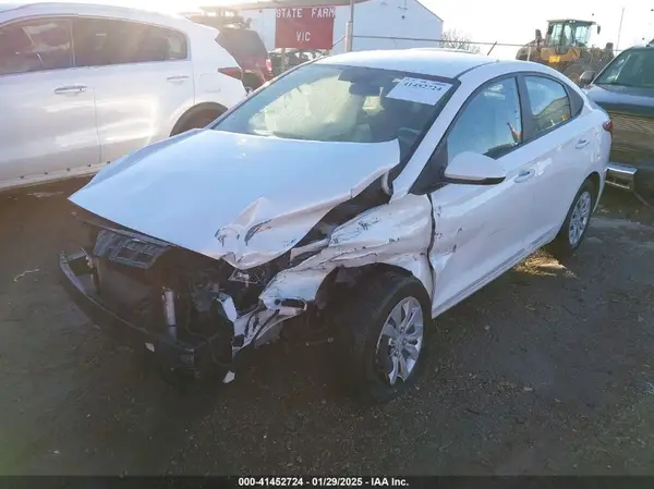 3KPC24A33KE069184 2019 HYUNDAI ACCENT - Image 2