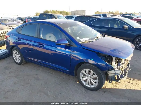 3KPC24A33KE069265 2019 HYUNDAI ACCENT - Image 1