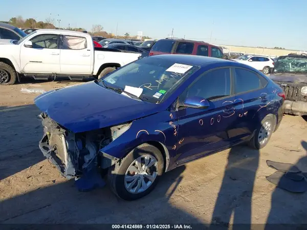 3KPC24A33KE069265 2019 HYUNDAI ACCENT - Image 2