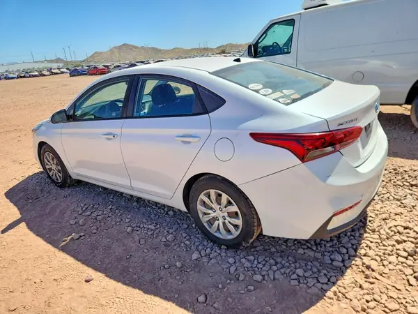 3KPC24A33KE073039 2019 HYUNDAI ACCENT - Image 2