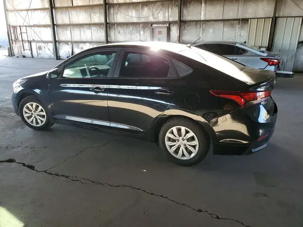 3KPC24A33KE073168 2019 HYUNDAI ACCENT - Image 2