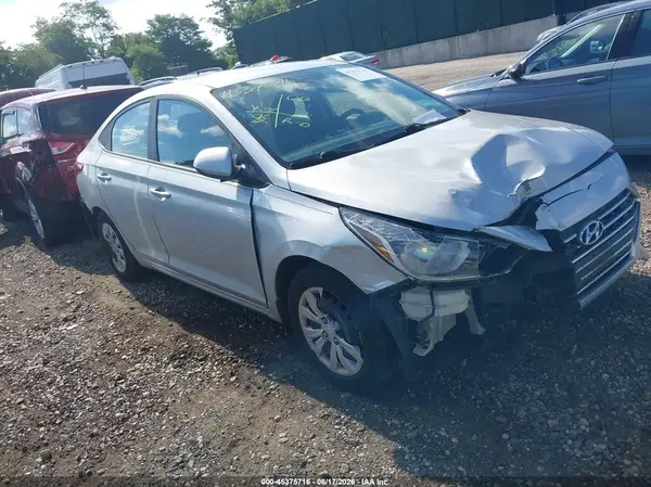 3KPC24A33KE073302 2019 HYUNDAI ACCENT - Image 1