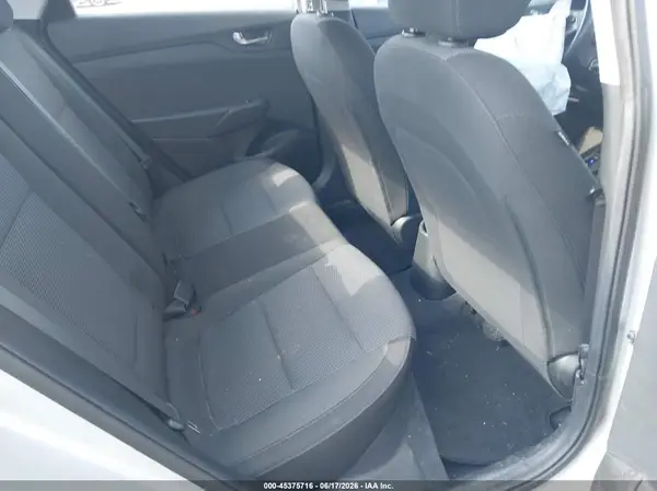 3KPC24A33KE073302 2019 HYUNDAI ACCENT - Image 8