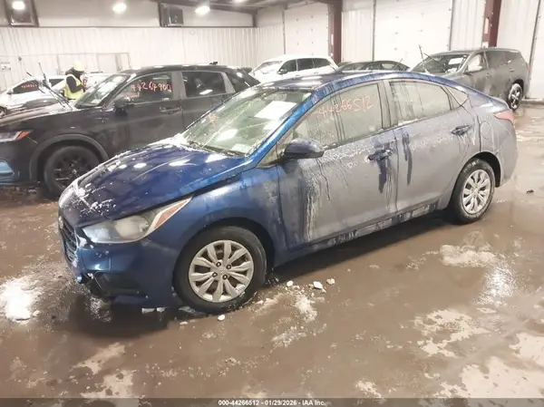 3KPC24A33KE073638 2019 HYUNDAI ACCENT - Image 2