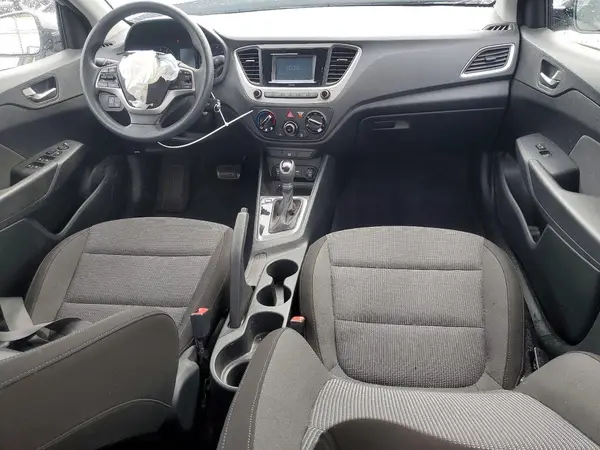 3KPC24A33KE075843 2019 HYUNDAI ACCENT - Image 8