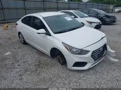 3KPC24A33KE076443 2019 HYUNDAI ACCENT