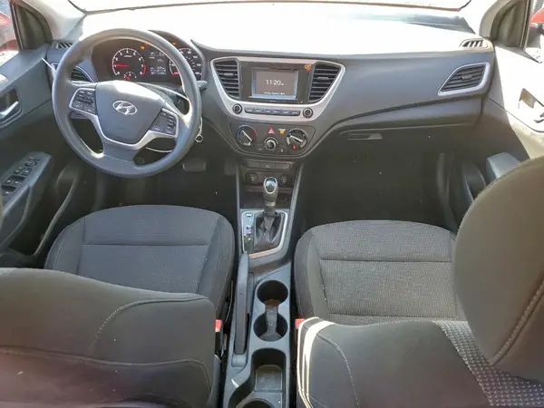 3KPC24A33KE077186 2019 HYUNDAI ACCENT - Image 8