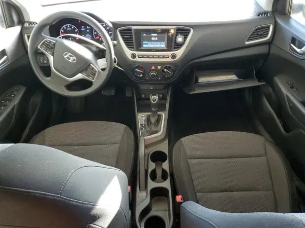 3KPC24A33KE083683 2019 HYUNDAI ACCENT - Image 8