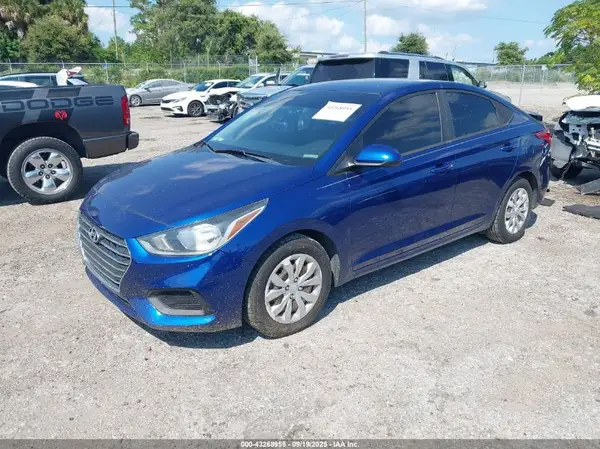 3KPC24A33KE084784 2019 HYUNDAI ACCENT - Image 2