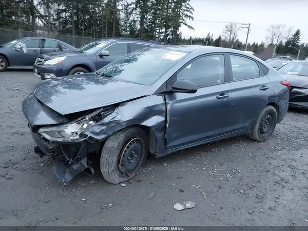 3KPC24A33KE086728 2019 HYUNDAI ACCENT - Image 2