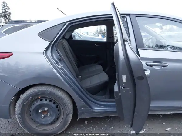 3KPC24A33KE086728 2019 HYUNDAI ACCENT - Image 8
