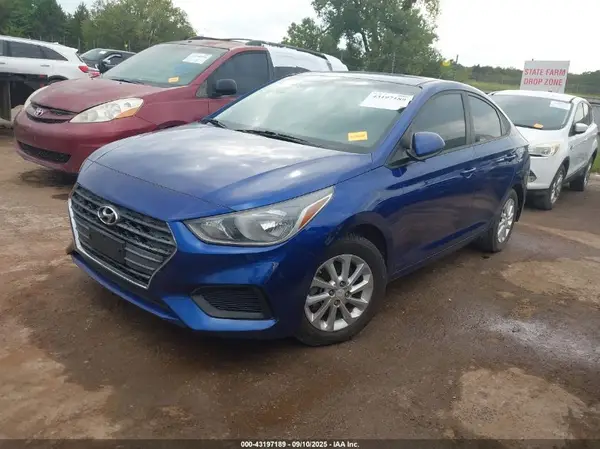 3KPC24A34JE010515 2018 HYUNDAI ACCENT - Image 2