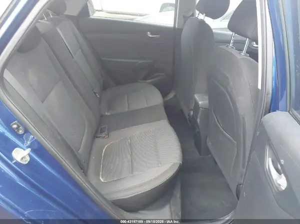 3KPC24A34JE010515 2018 HYUNDAI ACCENT - Image 8