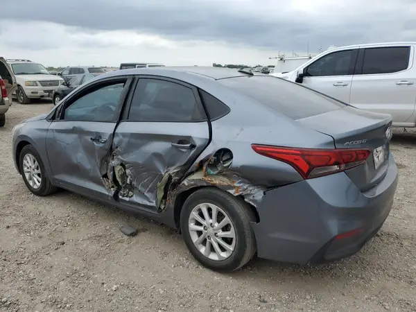 3KPC24A34JE010689 2018 HYUNDAI ACCENT - Image 2