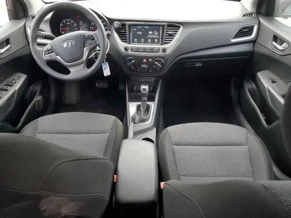 3KPC24A34JE010689 2018 HYUNDAI ACCENT - Image 8