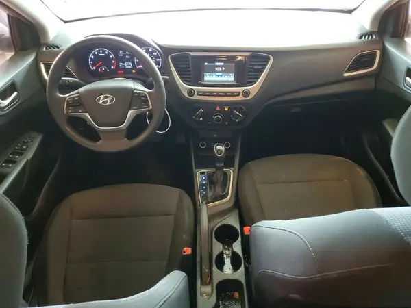 3KPC24A34JE015312 2018 HYUNDAI ACCENT - Image 8