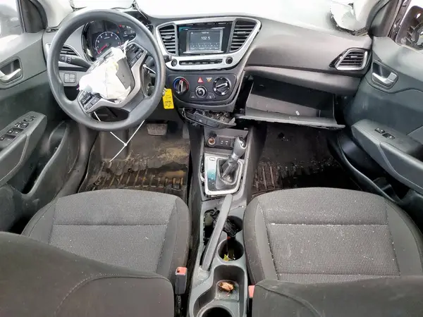 3KPC24A34JE016170 2018 HYUNDAI ACCENT - Image 8