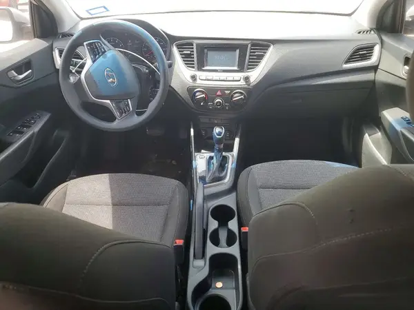 3KPC24A34JE018470 2018 HYUNDAI ACCENT - Image 8