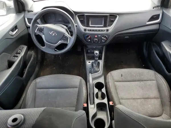 3KPC24A34JE018775 2018 HYUNDAI ACCENT - Image 8