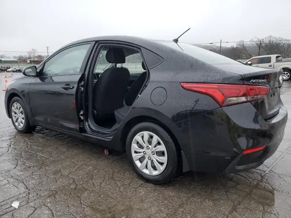 3KPC24A34JE020025 2018 HYUNDAI ACCENT - Image 2