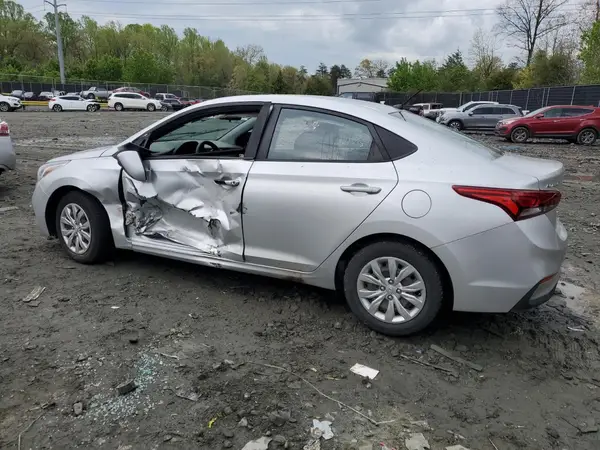 3KPC24A34JE020803 2018 HYUNDAI ACCENT - Image 2