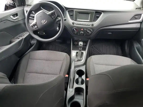 3KPC24A34JE020803 2018 HYUNDAI ACCENT - Image 8