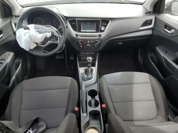3KPC24A34JE021580 2018 HYUNDAI ACCENT - Image 8