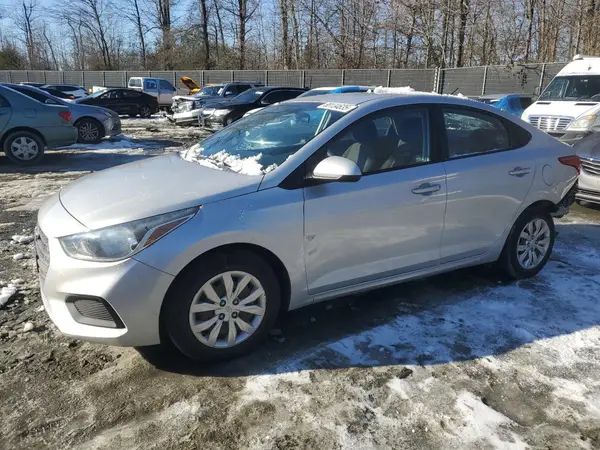 3KPC24A34JE025340 2018 HYUNDAI ACCENT - Image 1