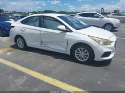 3KPC24A34JE025533 2018 HYUNDAI ACCENT